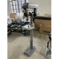 Свердлильний верстат FDB Maschinen Drilling 25B Свердлильний верстат FDB Maschinen Drilling 25B